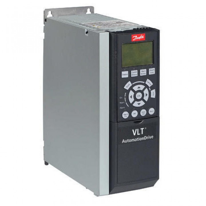 DANFOSS  INVERTER   MODEL :1.5HP-131G6964 FC-302